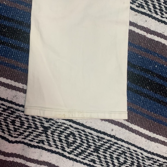 White Miss Me Jeans. 29inch - Picture 7 of 8